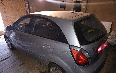 KIA Rio II, 2011 год, 550 000 рублей, 1 фотография