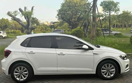 Volkswagen Polo, 2021 год, 1 050 000 рублей, 4 фотография