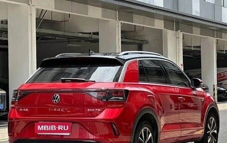 Volkswagen T-Roc I, 2022 год, 1 511 511 рублей, 4 фотография