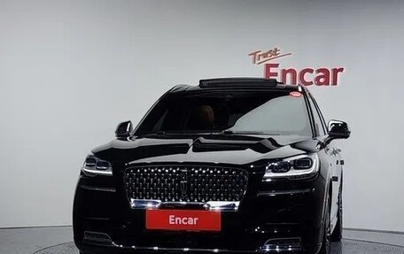 Lincoln Aviator II, 2022 год, 4 900 000 рублей, 3 фотография