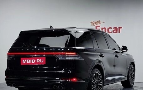 Lincoln Aviator II, 2022 год, 4 900 000 рублей, 2 фотография