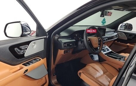 Lincoln Aviator II, 2022 год, 4 900 000 рублей, 15 фотография