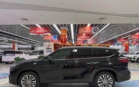 Toyota Highlander, 2025 год, 5 044 000 рублей, 5 фотография
