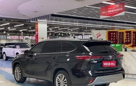 Toyota Highlander, 2025 год, 5 044 000 рублей, 6 фотография