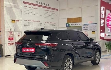Toyota Highlander, 2025 год, 5 044 000 рублей, 7 фотография