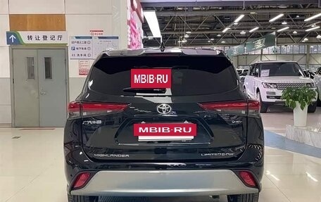 Toyota Highlander, 2025 год, 5 044 000 рублей, 4 фотография