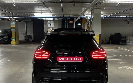 Mercedes-Benz GLA AMG, 2015 год, 2 750 000 рублей, 28 фотография