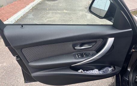 BMW 3 серия, 2014 год, 2 500 000 рублей, 7 фотография