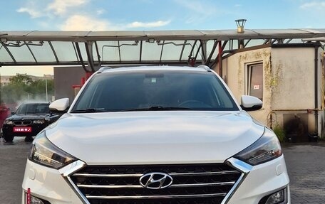 Hyundai Tucson III, 2019 год, 2 700 000 рублей, 1 фотография