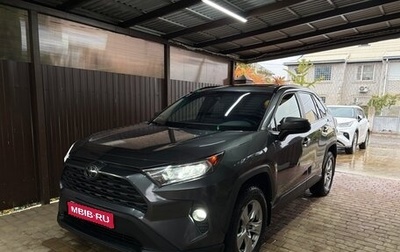Toyota RAV4, 2019 год, 2 950 000 рублей, 1 фотография