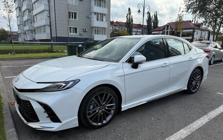 Toyota Camry, 2025 год, 4 280 000 рублей, 1 фотография