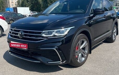 Volkswagen Tiguan II, 2023 год, 5 000 000 рублей, 2 фотография