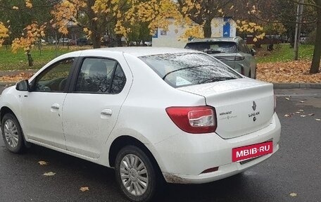 Renault Logan II, 2017 год, 650 000 рублей, 3 фотография