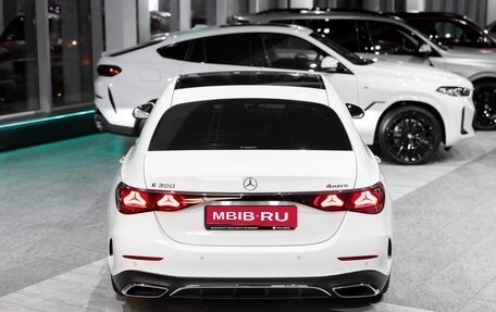 Mercedes-Benz E-Класс, 2025 год, 9 400 000 рублей, 8 фотография