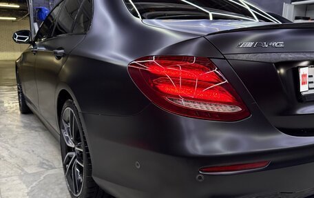 Mercedes-Benz E-Класс AMG, 2019 год, 4 750 000 рублей, 8 фотография