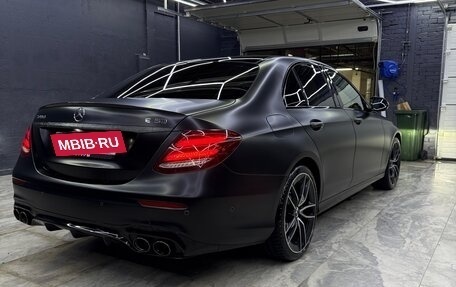 Mercedes-Benz E-Класс AMG, 2019 год, 4 750 000 рублей, 5 фотография