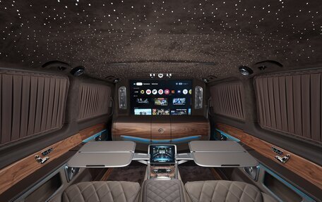 Mercedes-Benz V-Класс, 2025 год, 31 000 000 рублей, 2 фотография