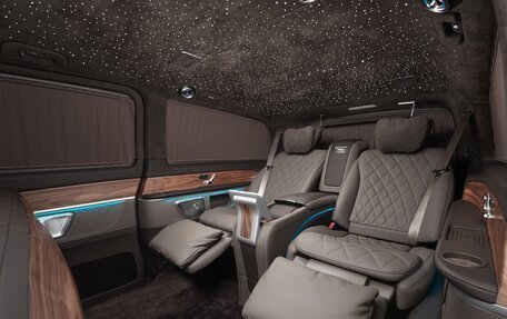 Mercedes-Benz V-Класс, 2025 год, 31 000 000 рублей, 10 фотография