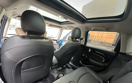 MINI Hatch, 2021 год, 3 850 000 рублей, 10 фотография