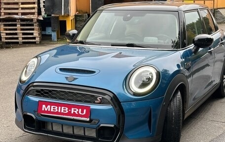 MINI Hatch, 2021 год, 3 850 000 рублей, 2 фотография