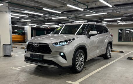 Toyota Highlander, 2025 год, 6 100 000 рублей, 3 фотография