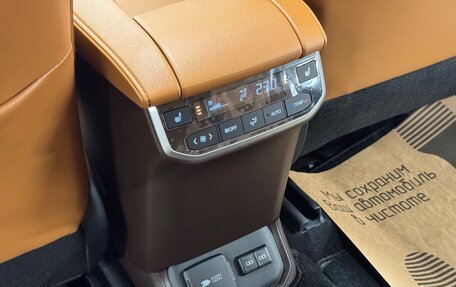 Toyota Highlander, 2025 год, 6 100 000 рублей, 12 фотография