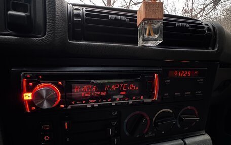 BMW 5 серия, 1992 год, 330 000 рублей, 11 фотография