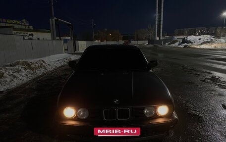 BMW 5 серия, 1992 год, 330 000 рублей, 6 фотография