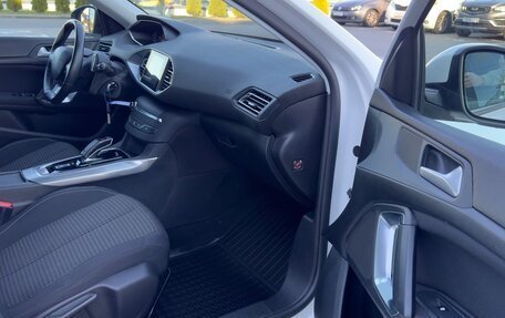Peugeot 308 II, 2020 год, 1 550 000 рублей, 6 фотография