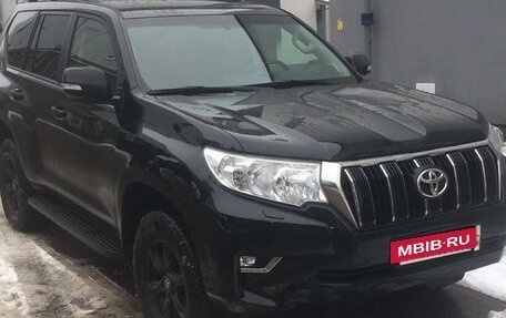 Toyota Land Cruiser Prado 150 рестайлинг 2, 2019 год, 5 100 000 рублей, 3 фотография