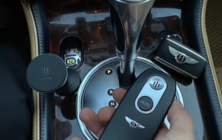 Bentley Continental Flying Spur, 2006 год, 1 700 000 рублей, 4 фотография