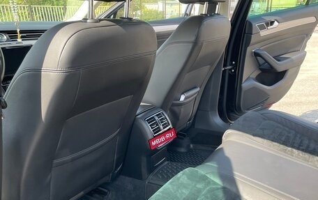 Volkswagen Passat B8 рестайлинг, 2018 год, 2 550 000 рублей, 9 фотография