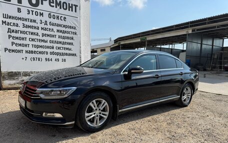 Volkswagen Passat B8 рестайлинг, 2015 год, 2 100 000 рублей, 2 фотография
