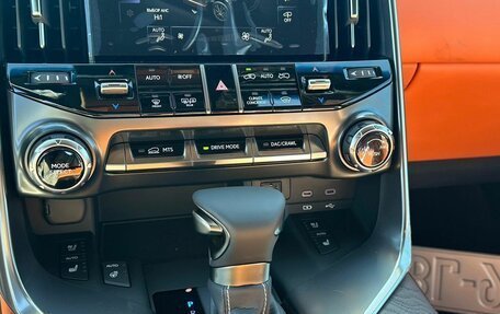 Lexus LX, 2025 год, 18 490 000 рублей, 23 фотография