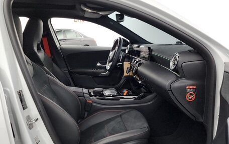 Mercedes-Benz A-Класс AMG, 2022 год, 3 504 000 рублей, 17 фотография