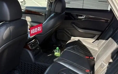 Audi A8, 2011 год, 1 700 000 рублей, 2 фотография