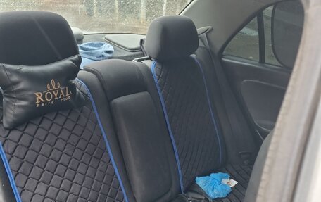 Mitsubishi Carisma I, 1998 год, 380 000 рублей, 8 фотография