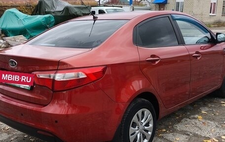 KIA Rio III рестайлинг, 2012 год, 700 000 рублей, 5 фотография