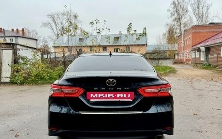 Toyota Camry, 2019 год, 2 580 000 рублей, 9 фотография