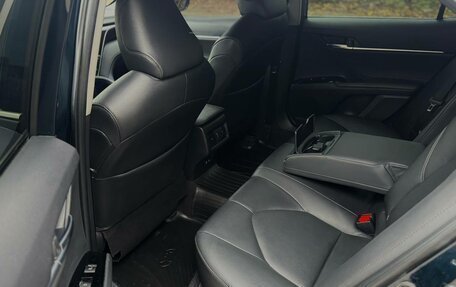 Toyota Camry, 2019 год, 2 580 000 рублей, 13 фотография