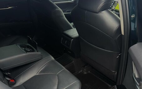 Toyota Camry, 2019 год, 2 580 000 рублей, 14 фотография