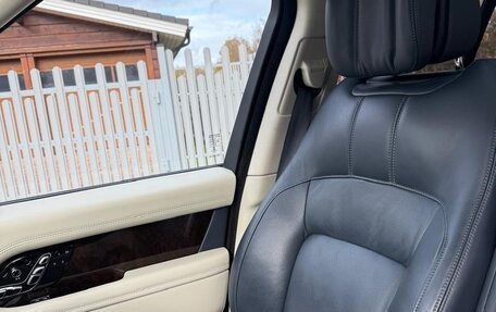 Land Rover Range Rover IV рестайлинг, 2019 год, 8 700 000 рублей, 9 фотография