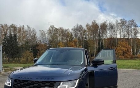 Land Rover Range Rover IV рестайлинг, 2019 год, 8 700 000 рублей, 2 фотография