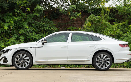 Volkswagen Passat CC, 2025 год, 3 196 000 рублей, 3 фотография