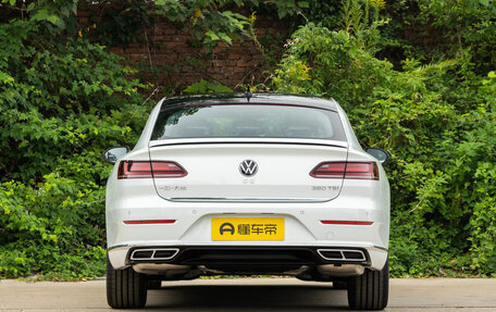 Volkswagen Passat CC, 2025 год, 3 196 000 рублей, 27 фотография