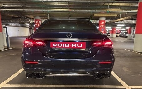 Mercedes-Benz E-Класс, 2020 год, 4 200 000 рублей, 3 фотография