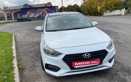 Hyundai Solaris II рестайлинг, 2017 год, 1 200 000 рублей, 14 фотография