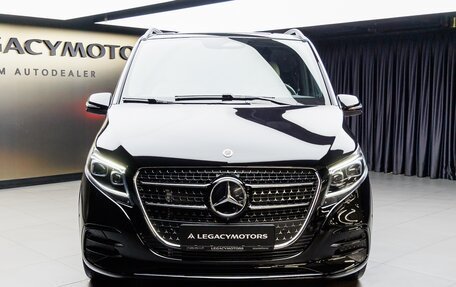 Mercedes-Benz V-Класс, 2024 год, 14 790 000 рублей, 2 фотография