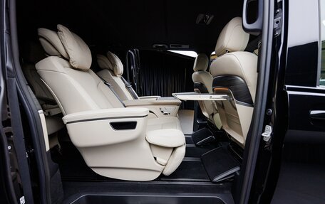 Mercedes-Benz V-Класс, 2024 год, 14 790 000 рублей, 31 фотография