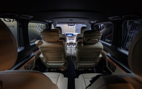 Mercedes-Benz V-Класс, 2024 год, 14 790 000 рублей, 34 фотография